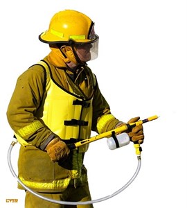 וסט לכיבוי אש ע"י מים וקצף