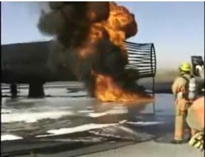 השוואה בין NOVACOOL UEF לבין AFFF